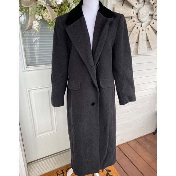 Vintage Full Length Wool Coat Black Velvet Collar - Picture 13 of 13